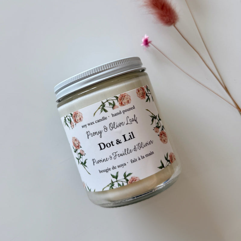 peony & olive leaf soy candle