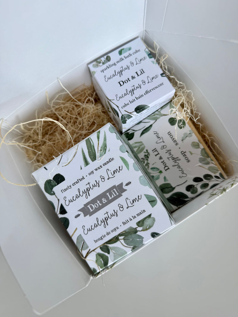 candle, soap & bath cube gift set