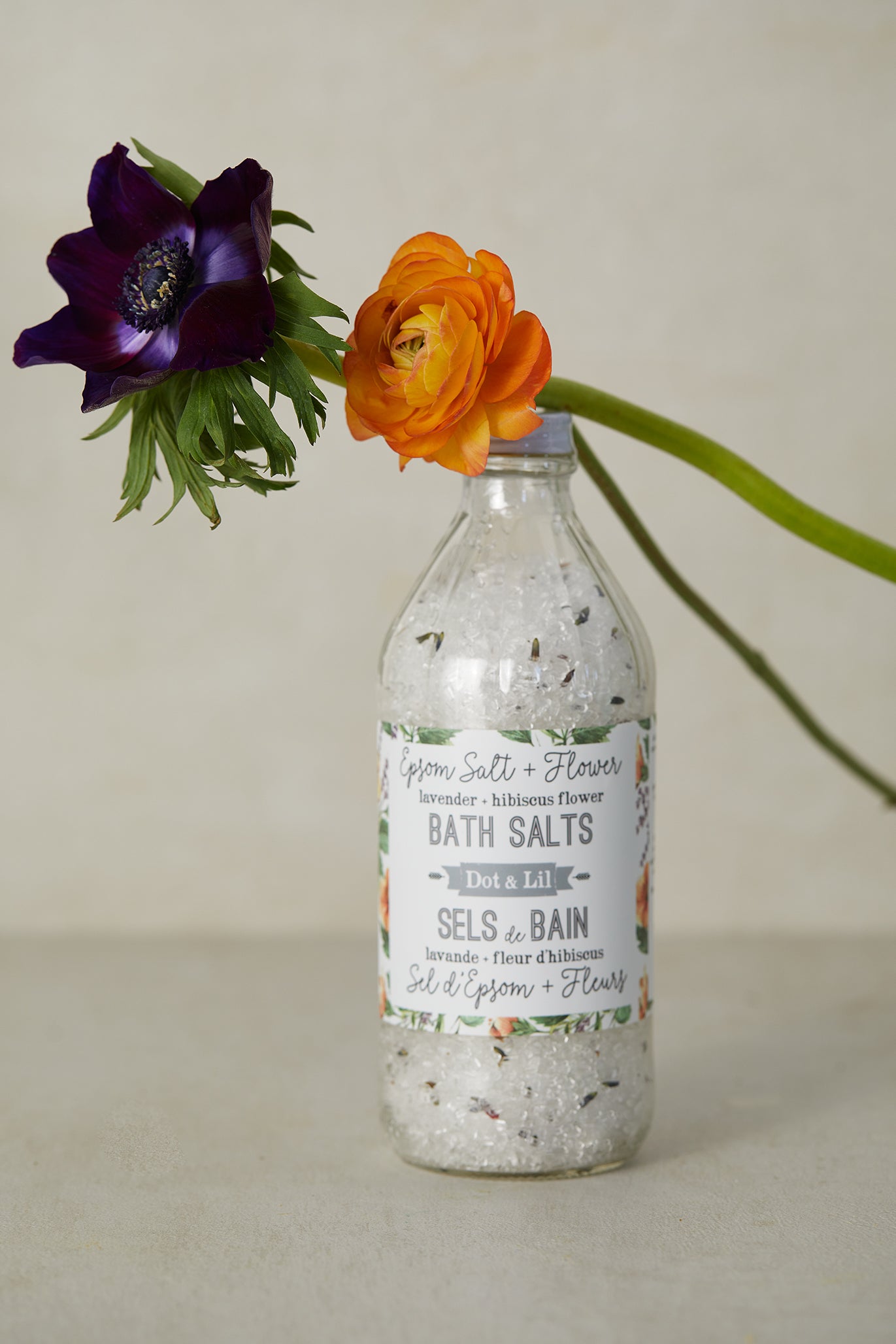 New White Tea & Ginger Bath Salt Dot & Lil