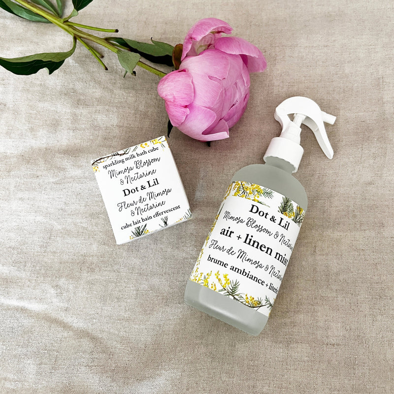 Mimosa Blossom & Nectarine sparkling milk bath cube