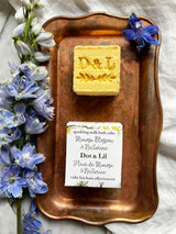 Mimosa Blossom & Nectarine sparkling milk bath cube