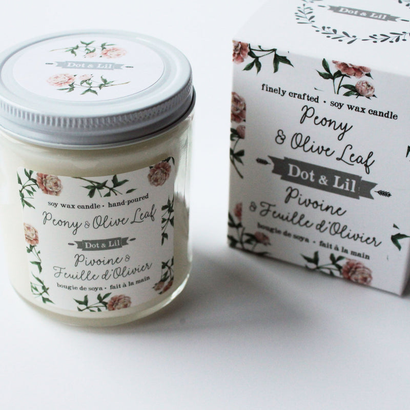 peony & olive leaf soy candle