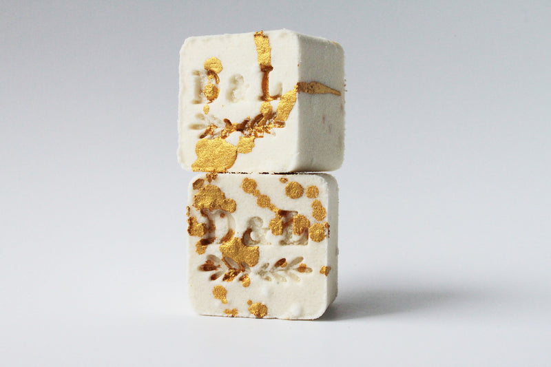 sugar & spice sparkling milk bath cube